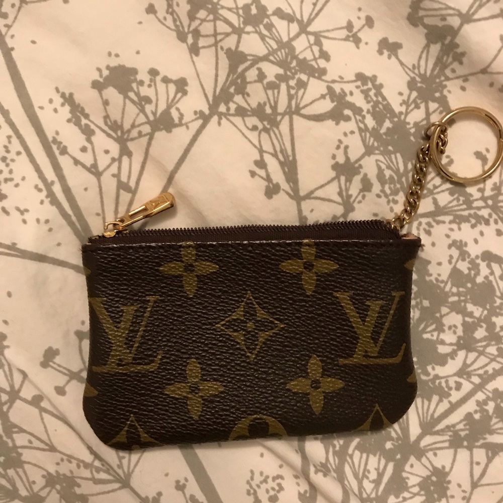 LV change purse. Brand new!